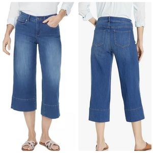 NYDJ
Wide-Leg Capri Jeans in Ladera Size 26W